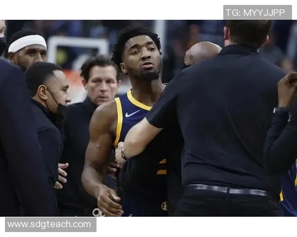 波特兰木材队与芝加哥球队的精彩对决分析与赛季展望